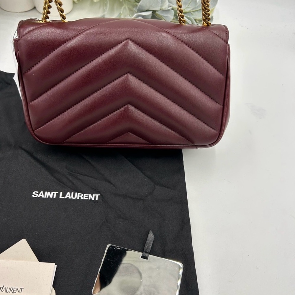 Women's Saint Laurent Lou Lou shoulder bag in burgundy, quilted leather NWT - Picture 14 of 16